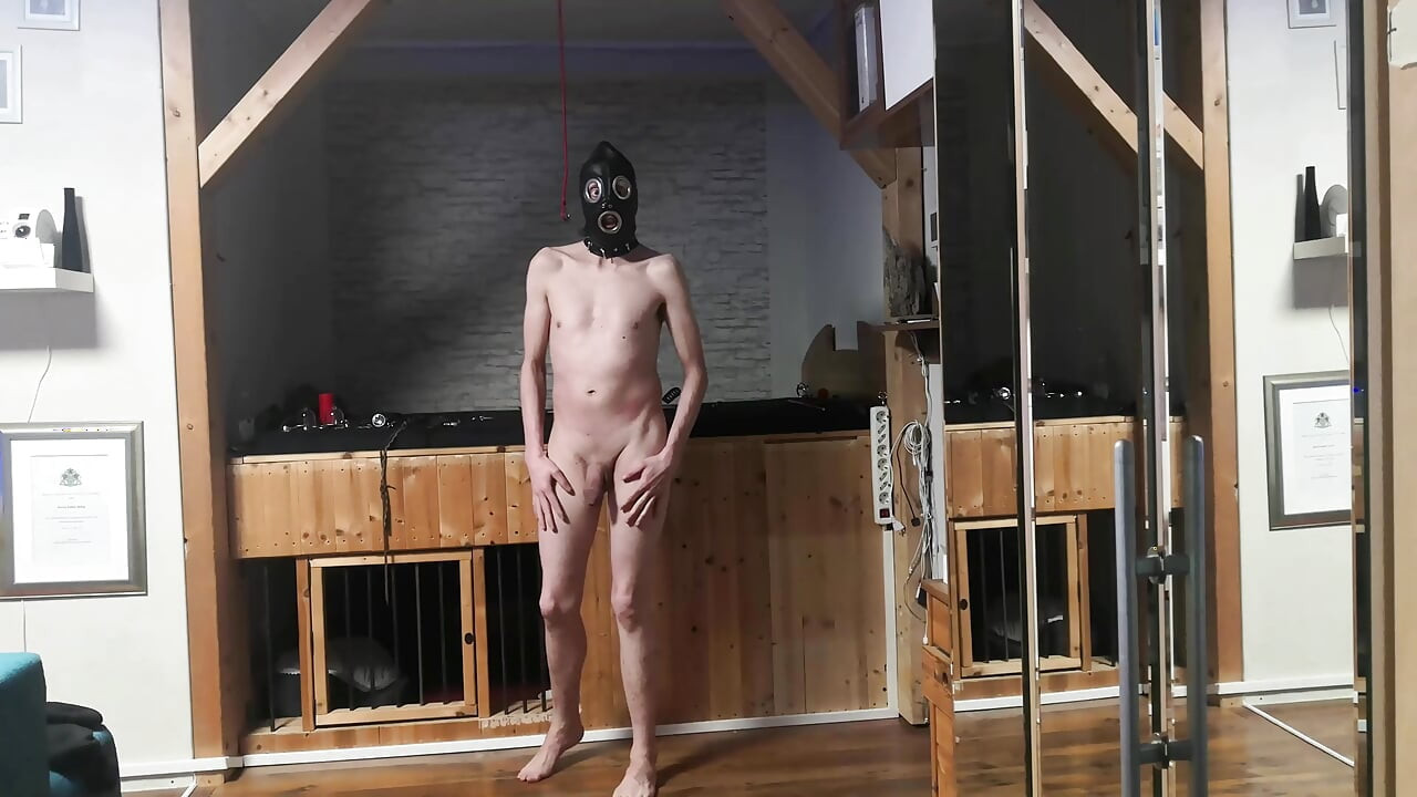 Ciężary, anal, zaciski i ciosy dla Mistress Część 1-2