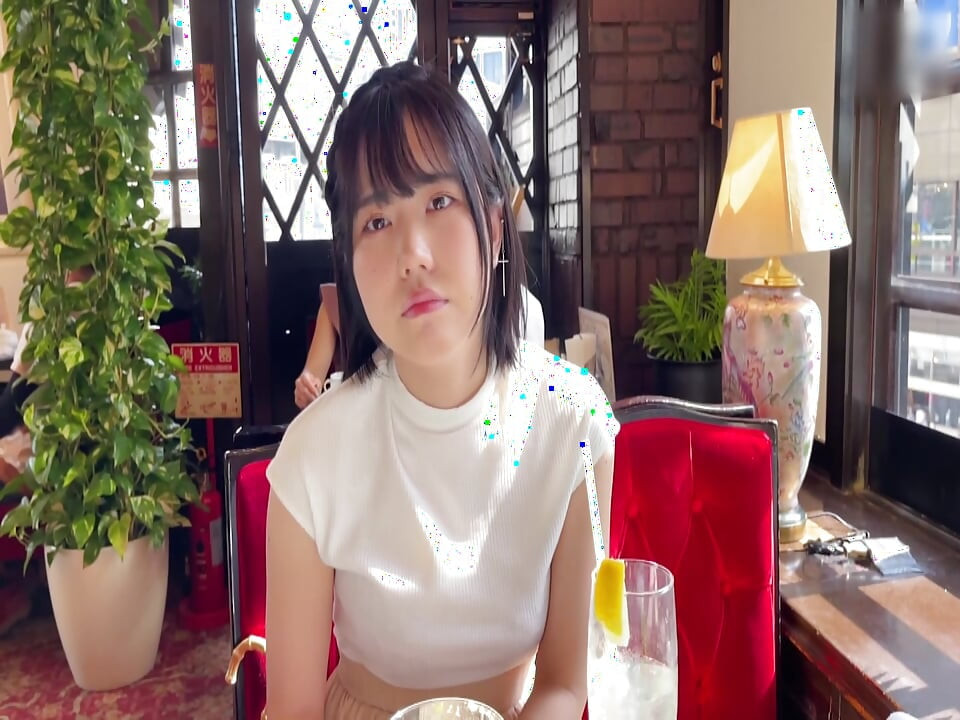 A087G06 A bright, energetic, naturally busty, and perfectly hairless girl with an idol-like face and a perfectly healthy figure has hooked-up sex at a love hotel!