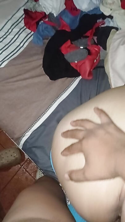 Jag är din styvdotter styvbror, gör inte det här