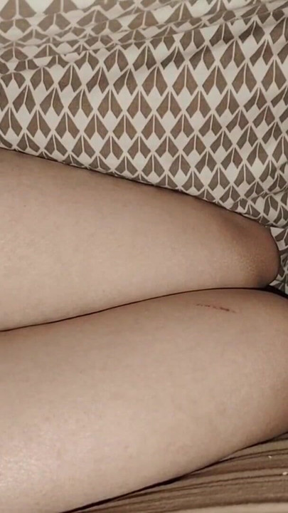 I’m lying next to my stepsister and touching my dick. | Clip 1