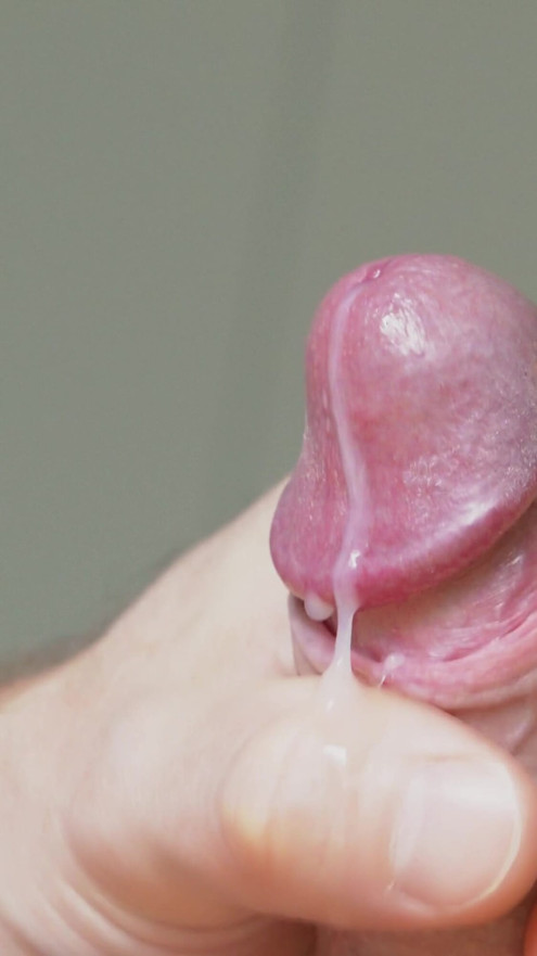 Closeup cumshot explosion slow motion daddy big cock | Clip 1
