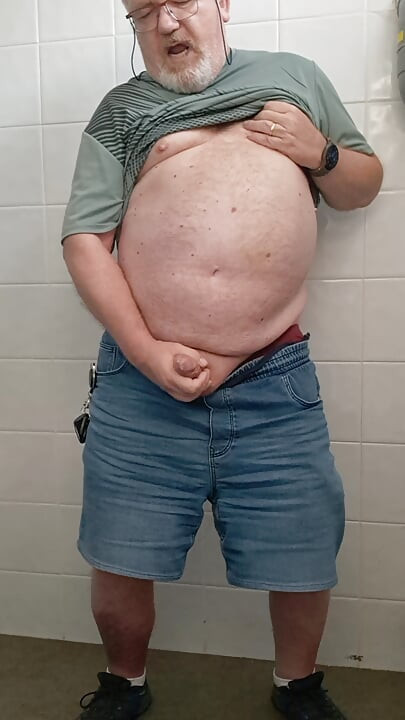 화장실에서 작은 핸잡
