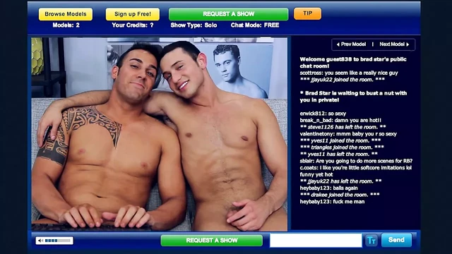 RB2796 Bisexual hunks Justin Owen and Kurtis Wolfe take tu