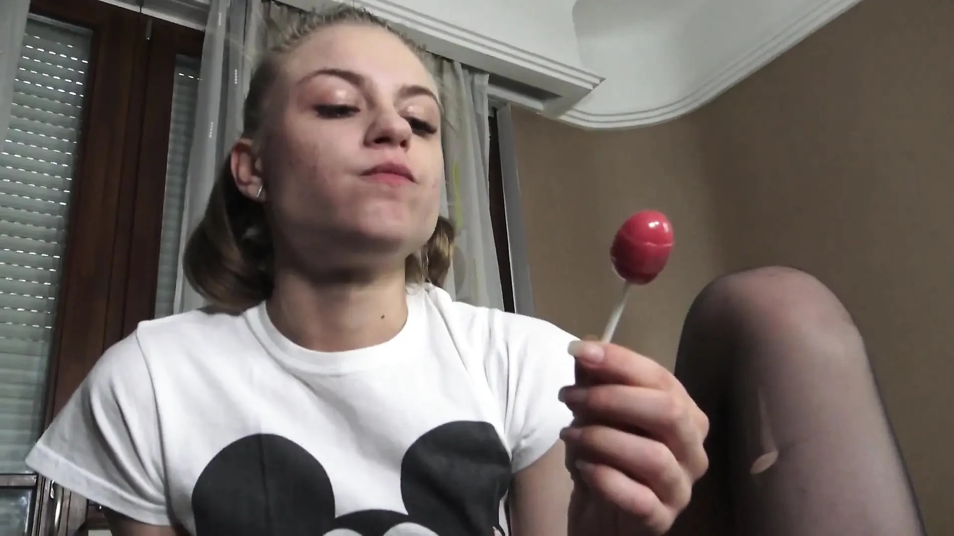 Bonnie Dolce - teen,blonde