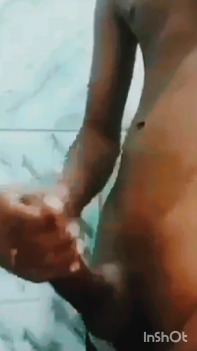 7 इंच लंबा कोबरा जैसा खंजर अंडरवियर से बाहर निकलने पर ना कि जैसे अंडरवियर से बाहर निकलना बल्कि जैसे दुनिया में पहली बार निकलना इतनी तेजी के