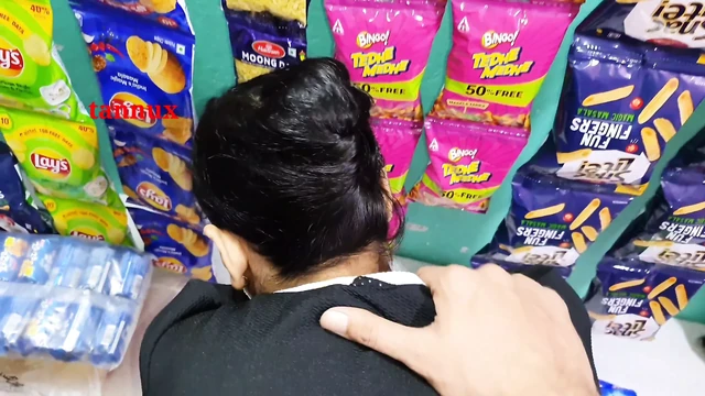 Grocery shop girlfriend fucking with boyfriend – quick sex