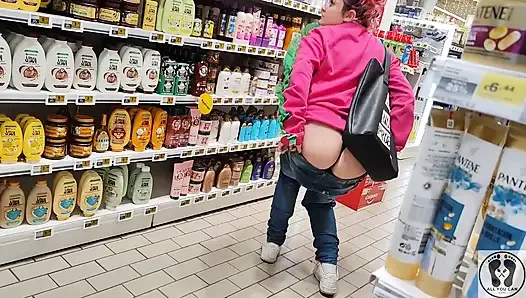 Crazy Rebeca Addams in Jeans Buttcrack at the Supermarket