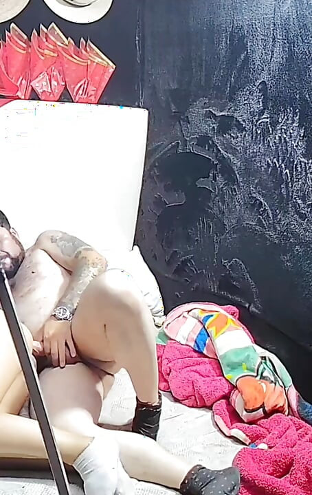 PRIMEIRA EJACULAÇÃO ANAL COM UM PAU GRANDE