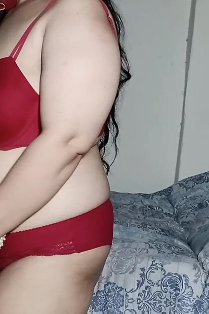 내 자지로 통통한 새엄마의 큰 엉덩이 따먹기