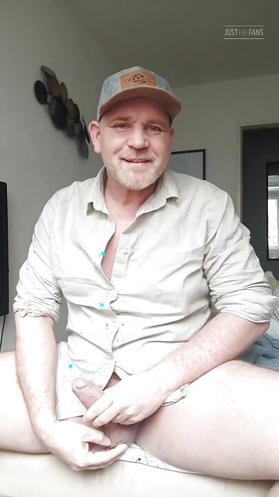 Stepdaddy Show off His Big Dick