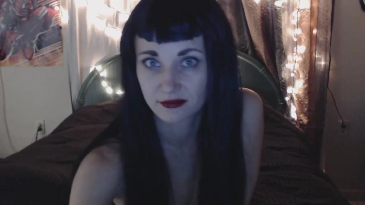 Esnek satanic enchantress