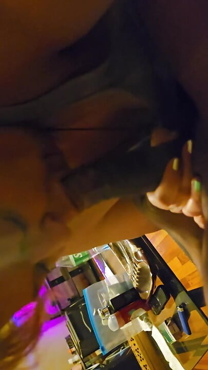 BBW SUCKING HARD BBC AND SWALLOW
