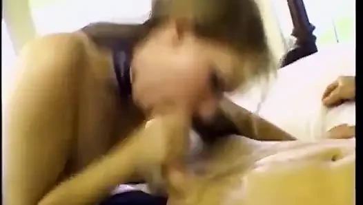 Pussy fuck comes from behind on bootylicious girl