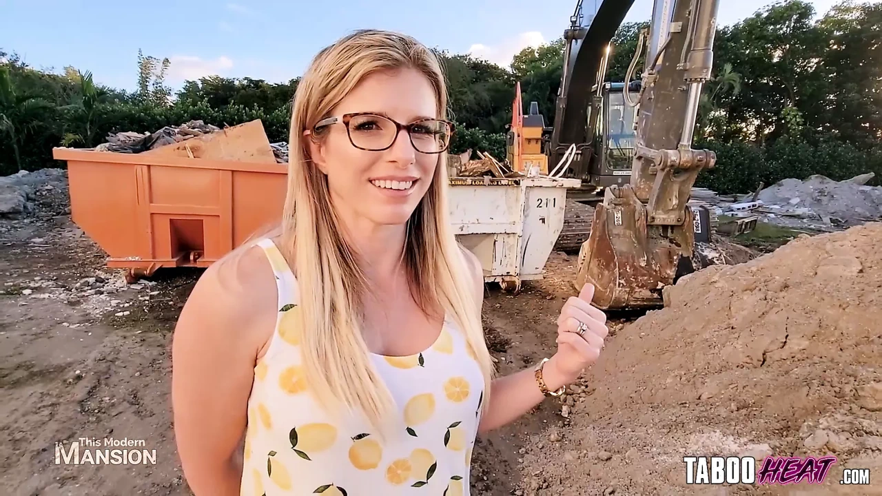 Cory Chase 向我们展示了她的工作室被拆除的过程