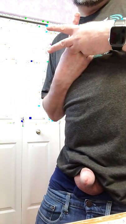 Jerk with the bearded gay Stepdaddy and eat your cum with him