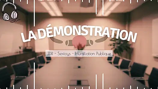 Your boss tries sex toys on you in public - english audio femdom