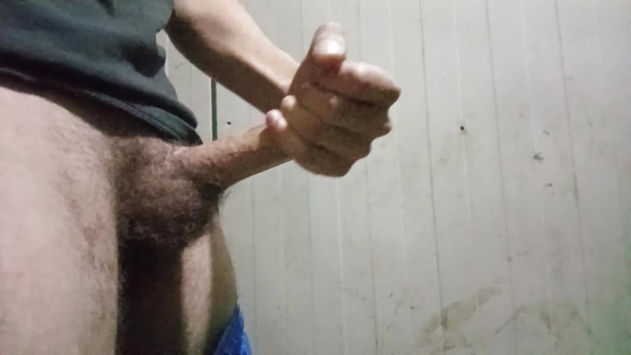 Masturbation / Grinding / in public 🇸🇦 bathrooms