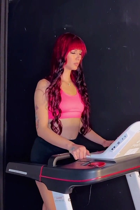 Redhead and Athletic Girl - Big Ass Fucks with Her Coach Without Compassion