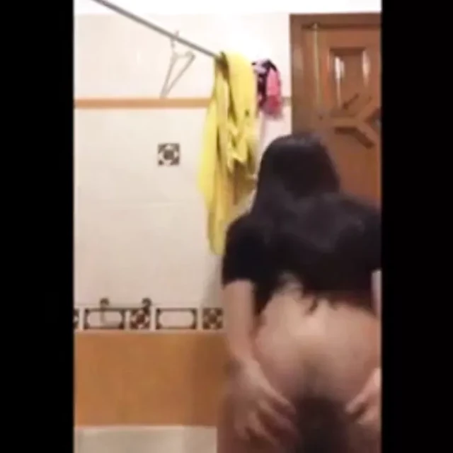 mere boobs or choot dekh kar kon apna lund hilana chahega