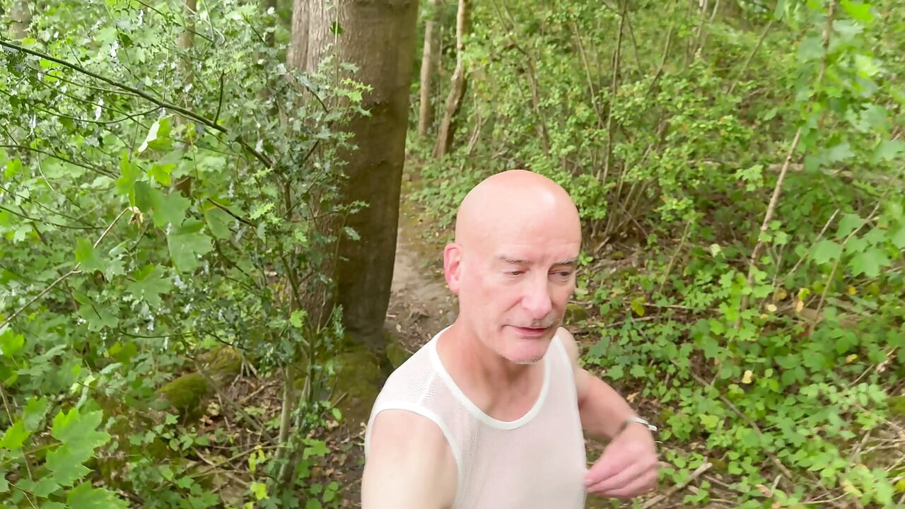 Nipple Pump and Play Outdoors