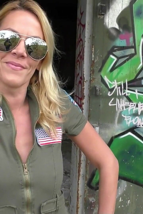 Blonde Tourist Guide Gets Her Ass Creamed!!
