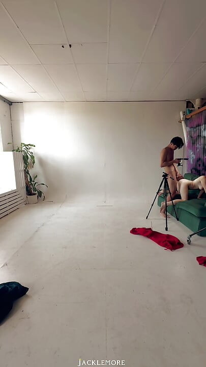 Bts Dolly ko photoshoot pasand hai, stoodiyo men ro ko chooso aur chodo