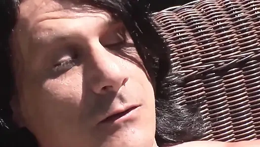 Schlampen anfänger szene 3_blonde teen im bikini haileey james fickt einen reifen schwanz in den arsch