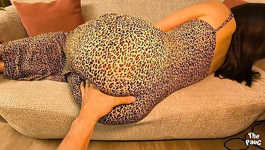 Ты мой пасынок! - Большая мачеха связывается со своим пасынком