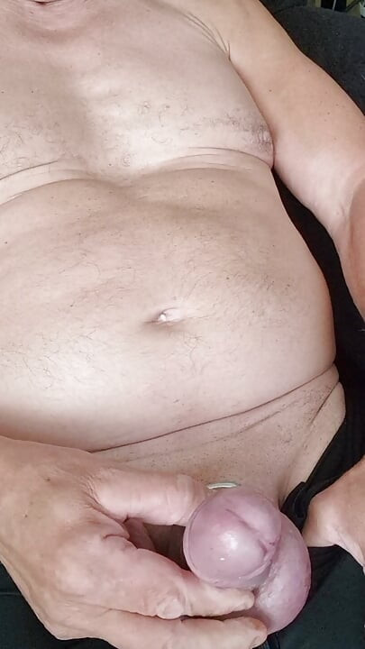 Wanking with Cumshots