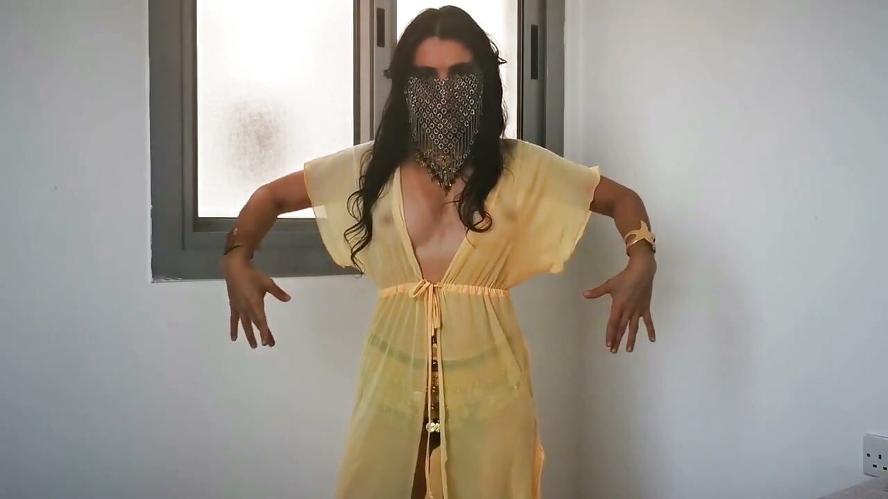 Veiled Beauty's Slow Oriental Striptease