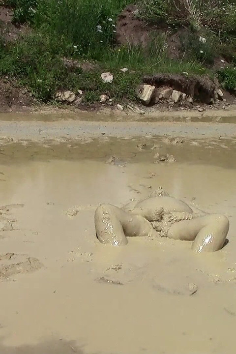 Me Playing in Deep Light Mud