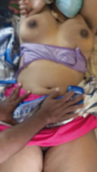 Housewife hard fuck in bed