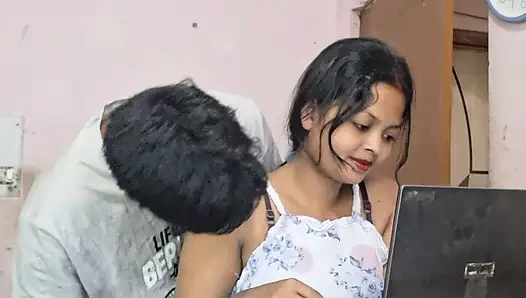 Hintli Bangali desi evli kadın