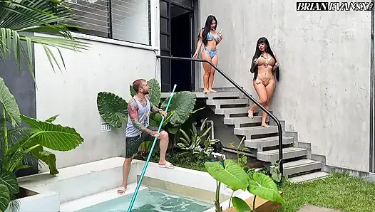 Flotter dreier mit kolumbianischen mädchen mit dicken hintern, die den poolboy mit ihren dicken titten ficken - Sthefycupcake &Alejandra Auf der Zunge