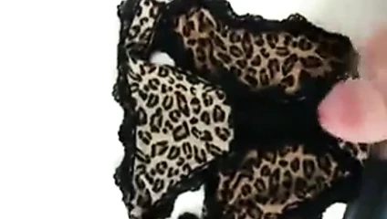 Cum içinde şafak külot