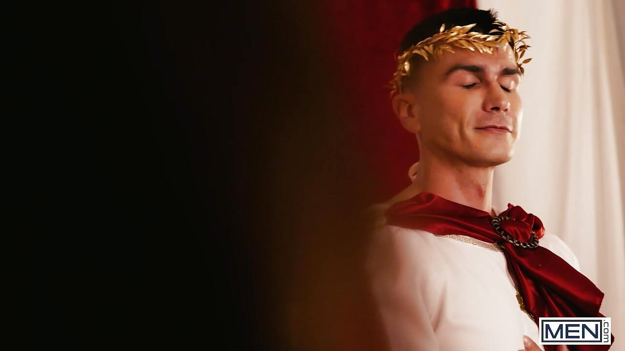 Men - Caesar MrDeepVoice tuyên bố ngai vàng của mình trên con cu của Dom King trong một cuộc gặp gỡ đấu sĩ ướt át