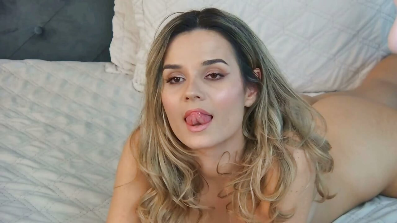 Steamy chat with real playful energy. private live masturbation show, JOI, graceful legs!