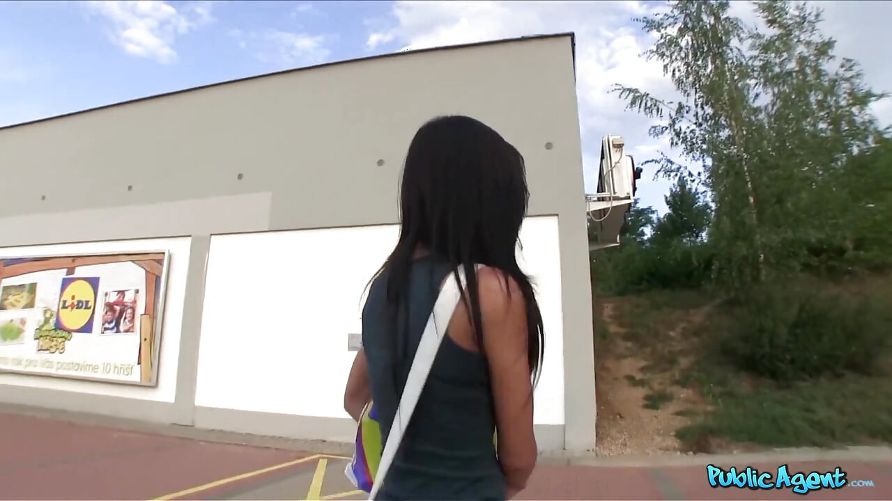 Public Agent - Seductive Brunette Mona Qinu Is Lured off Course for Outdoor Public Sex & a Parking Lot Blowjob
