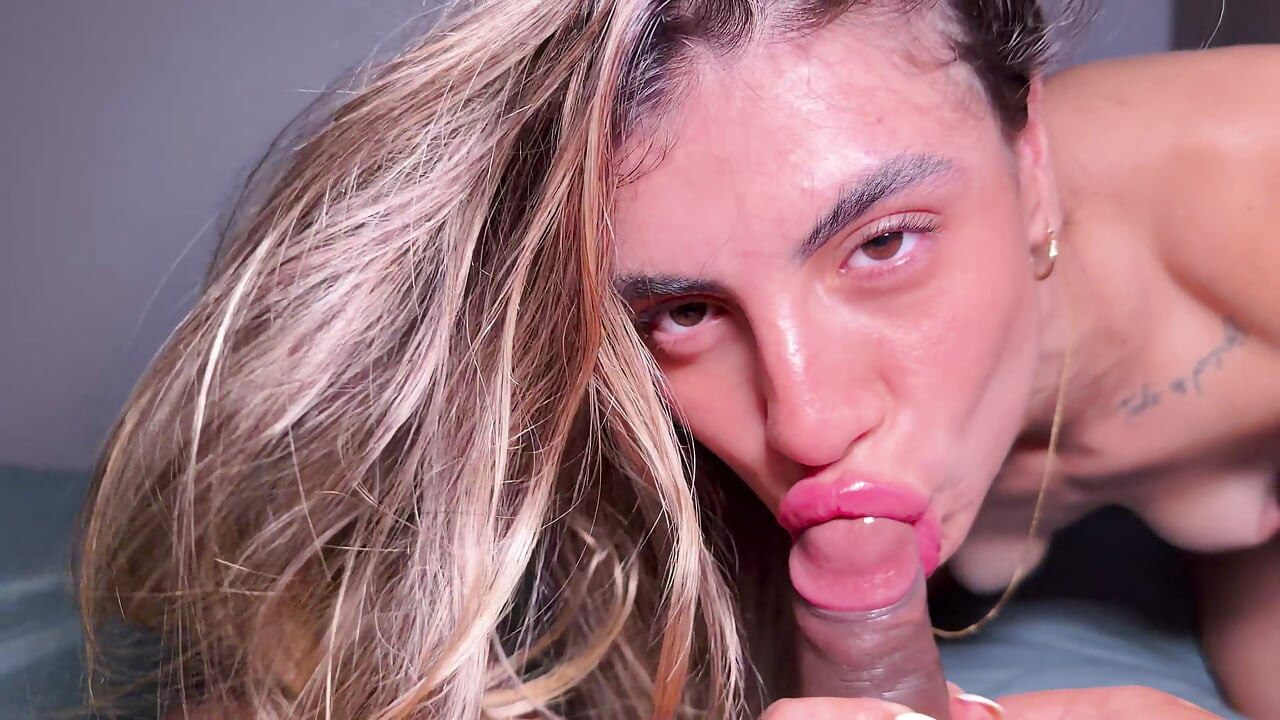 กูเย็ดพ่อเลี้ยงของเพื่อนสนิทกู