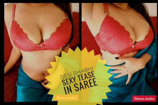 Desi bengali bhabhi sexy tease in saree