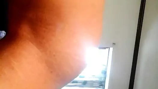 ağzına bir genç adam hazırlanıyor lanet beni