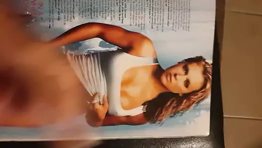 Alyssa milano