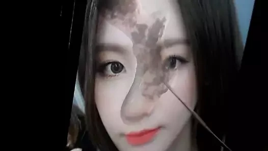 Gidle miyeon doğum günü boşalmak haraç