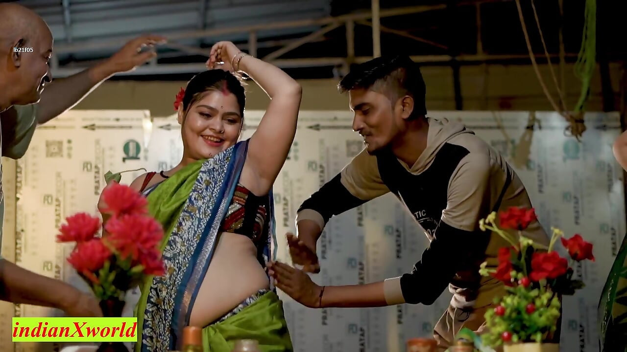Beautiful Indian Girl homemade party Sex! First time Sex with lover