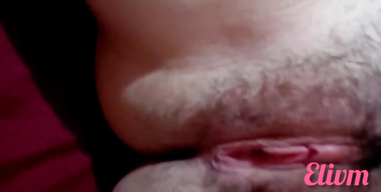 Toket dan memek aduhai si eli 18 tahunku