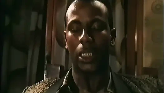 Daha fazla anal seks istiyorum