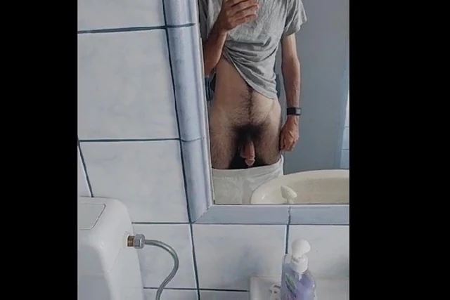 Vacation Naked On Bathroom