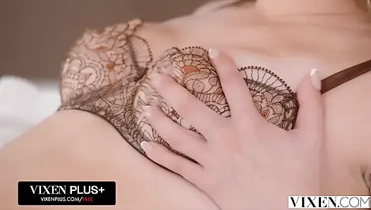 VIXEN Stunning Blonde Summer Kline Has The Most Intense Orgasm In Passionate Sex