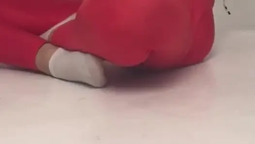 Menggoda yoga kaki panjang