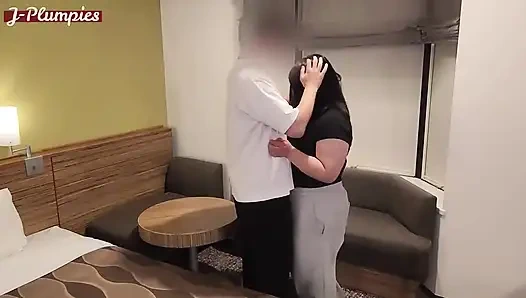 Предложение о Overdrive: ветеран-водитель берет ночь на бесконечную, горячую поездку - часть 1